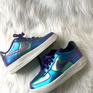 Nike air force 1  7y/EU40. Fits Ladies size9.  Very gently used great condition